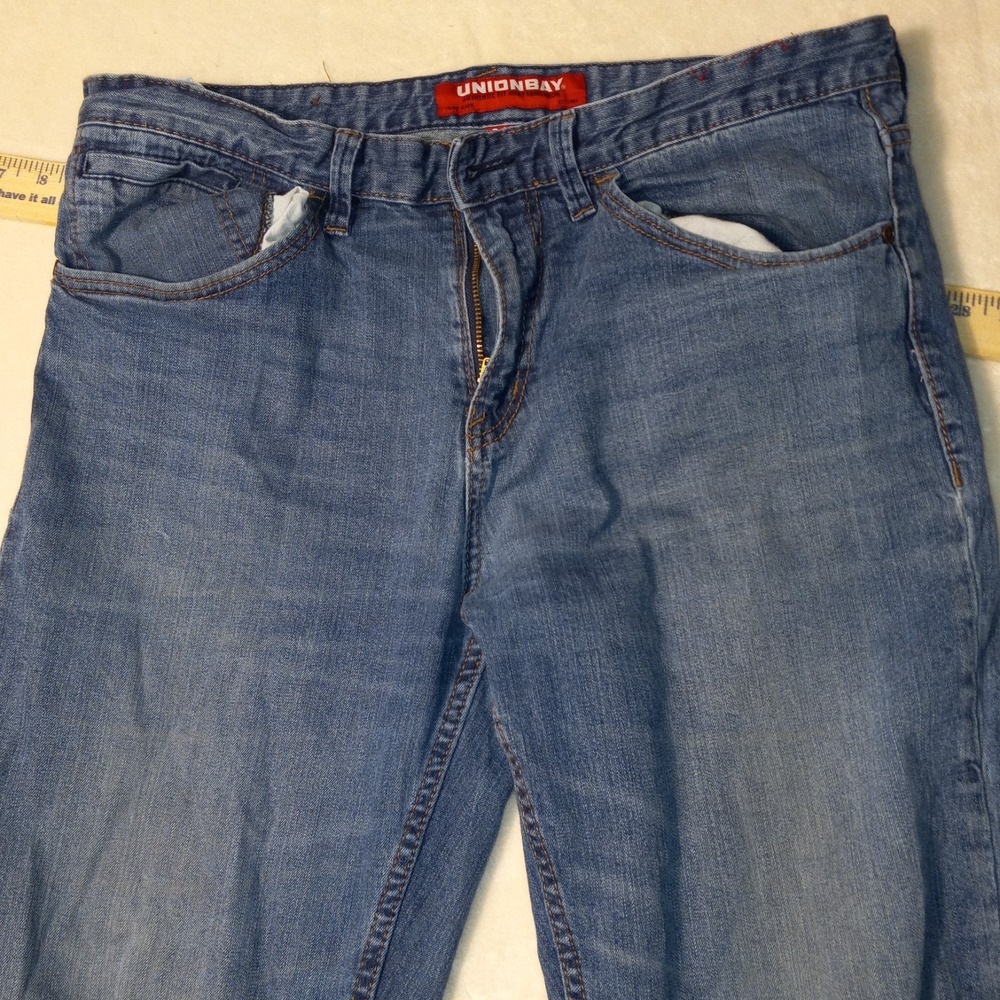 UnionBay Jeans Mens 34x32 Blue Medium Wash Cotton Stretch Straight RN60307